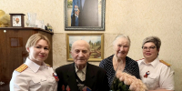 Представители Женского Совета при Западном МСУТ СК России посетили и поздравили с наступающим Днем Победы в Великой Отечественной войне ветерана Хаита Льва Самуиловича - Западное следственное управление на транспорте