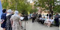 В самарском дворе состоялся концерт ко Дню Победы - SamaraGIS.Ru
