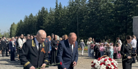Возложение цветов в честь 81-й годовщины Победы в Великой Отечественной войне. - Арбитражный Суд
