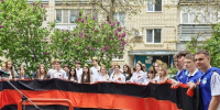 В Азове поздравили с наступающим Днём Победы участницу войны, почётного гражданина города Елену Горобец - Газета Приазовье
