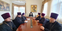 Митрополит Корнилий возглавил совещание в епархиальном управлении - Архангельская епархия
