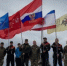 Крымские спасатели развернули Знамя Победы на вершине горы Куш-Кая - Вести Крым