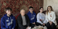 Депутаты-единороссы и молодогвардейцы поздравили ветерана Юрия Петрухина в Махачкале - Дагестанская правда