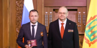 Олег Мельниченко вручил награды пензенцам за успехи в профессиональной и общественной деятельности - Пенза-Обзор