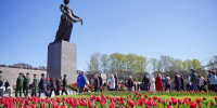 В Петербурге почтили память героев и жертв Великой Отечественной войны - Metro Петербург