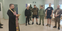 Помощник благочинного Московского округа благословил военнослужащих по контракту - Нижегородская епархия