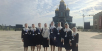 Воспитанницы воскресной школы при Крестовоздвиженском женском монастыре выступили в составе «Детского Победного хора» на богослужении с участием Патриарха Кирилла в Москве - Нижегородская епархия