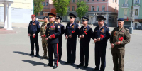 В Орле росгвардейцы почтили память героев Великой Отечественной войны - Росгвардия