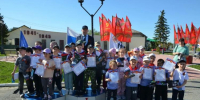 Жители Армизонского округа высадили 16 сосен в память о медсестре-ветеране - ИА Тюменская линия
