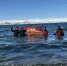 Водолазы Камчатки развернули флаг Победы на дне Петропавловской губы. . Фотография 1 - ИА Камчатка