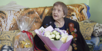 В день 81-й годовщины Великой Победы руководитель следственного управления навестил ветерана Клару Фёдоровну Верисоцкую - Следственный комитет