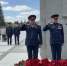 В День Победы сотрудники следственного управления по Новосибирской области возложили цветы к Вечному огню на мемориальном комплексе «Монумент Славы» - Следственный комитет