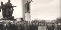 Парад поколений в честь 40-летия Победы в г. Брянске. 1985 г. - Государственный архив