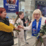 81 цветок Победы: в Магадане «Единая Россия» подарила жителям праздничное настроение - Единая Россия