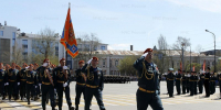 Сотрудники МЧС России приняли участие в военном параде, посвященном 81-й годовщине со дня Великой Победы - GazetaHot.Ru