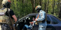 В Курком приграничье полицейские раздали водителям Георгиевские ленты - РИА Курск