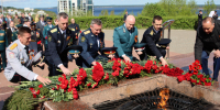 возложение цветов.JPG - УФСИН по Чувашской Республике