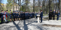 Сотрудники и ветераны ГУФСИН России по Пермскому краю возложили цветы к монументу сотрудникам УИС, погибшим в мирное и военное время - УФСИН по Пермскому краю