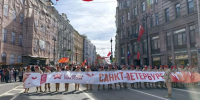 Петербуржцы готовятся к шествию «Бессмертного полка» и поют «День Победы» - Spbdnevnik.ru
