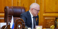 Александр Соколов лично поблагодарил ветеранов за Великую Победу - Правительство области