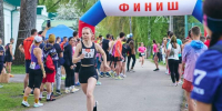 Более 120 курян пробежали эстафету ко Дню Победы - Курские Известия