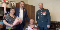 Иван Носков поздравил ветерана Марию Кирдищеву с Днем Победы - SamaraGIS.Ru