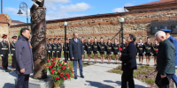 В День Победы в Елабуге вручили награды семьям бойцов и открыли бюсты двум Героям России - Газета Новая Кама