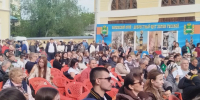 Во дворике краеведческого музея в Калуге показали проект «Останься. Детство» - Калужский перекрёсток