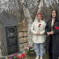 Сегодня в День Победы наши советники из Амгинского района Бураева Зинаида и Прокопьева Амгалина посетили могилу земляка, геройски погибшего во время тушения пожара в воинской части Сахалинской области.  - Министерство образования РС(Я)