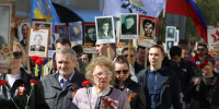 Жители Лодейного Поля празднуют День Победы - 47Channel.Ru