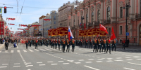 Символ единства народов России: «Бессмертный полк» прошел в Петербурге - Комитет по межнациональным отношениям и реализации миграционной политики