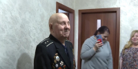 От Ленинграда до Берлина: Михаил Ведерников поздравил 103-летнюю участницу войны с Днём Победы - Pln-Pskov.Ru