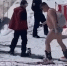 По Сочи разгуливал лыжник в трусах - SochiStream.Ru