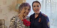 Представитель следственного управления поздравил труженицу тыла с Днем Победы - Следственный комитет