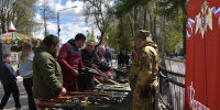 В Ижевске росгвардейцы организовали выставку оружия в честь празднования 81-летия Победы в Великой Отечественной войне (видео) - Росгвардия