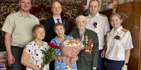В преддверии 81-й годовщины Великой Победы сотрудники СО по Ленинскому району г. Ижевска поздравили ветерана Великой Отечественной войны Долганова Александра Григорьевича - Следственный комитет