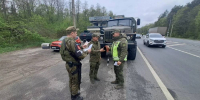 К поздравлениям с Днем Победы присоединилась 93 военная автомобильная инспекция - Газета Брянские новости
