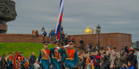 Сотрудники столичного Главка МЧС России приняли участие в ретропробеге в честь 81-й годовщины Великой Победы - ГУ МЧС России по г. Москве