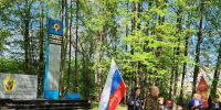 Псковский омбудсмен Дмитрий Шахов почтил память героев Великой Отечественной войны - Pln-Pskov.Ru