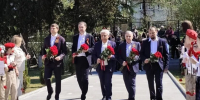 Депутаты Городского Собрания Сочи Хостинского района приняли участие в возложении цветов к мемориалам и памятникам  в память о сочинцах - героях Великой Отечественной войны - Городское Собрание