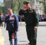 Депутат Законодательного Собрания Денис Юминов (слева) принял участие в торжествах в честь Дня Победы. - Законодательное собрание