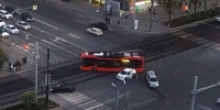 Две аварии за 15 минут: в центре Челябинска в ДТП с троллейбусом пострадал подросток - КП Челябинск