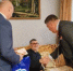 Заместитель министра Минстроя РФ Валерий Леонов поздравил кувандычанина, труженика тыла Василия Афанасьевича Гудкова с Днём Победы - Кувандыкский городской округ
