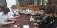 Мастер-класс "Памятный аксессуар своими руками на основе георгиевской ленты с эмблемой "голубя мира" - Среднеахтубинская МЦБ
