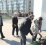 В г. Тобольске сотрудники исправительной колонии № 13 в честь Дня Великой Победы возложили цветы к мемориальному комплексу - УФСИН