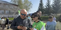 Волонтёры помогают принять участие во Всероссийском онлайн-голосовании - Нуримановский район
