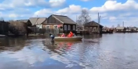 Подтопленное село. Скриншот видео пресс-службы ГУ МЧС России по Иркутской области - Irk.Ru