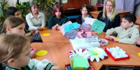 Библиотека №12    Мастер-класс «Открытка «Ромашковое настроение» /к Международному дню семьи/ - ЦБС г. Саратова