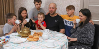 Дарованные Богом. Каквстреча в маленьком магазине в Губкине положила начало большой семье - БелПресса