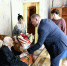 Председатель Михайловской городской Думы В.А. Круглов совместно с председателем Совета ветеранов округа В.Ф. Рябоконовой поздравили со 100-летним юбилеем жительницу Михайловки Александру Иннокентьевну Щеглову - Городская дума